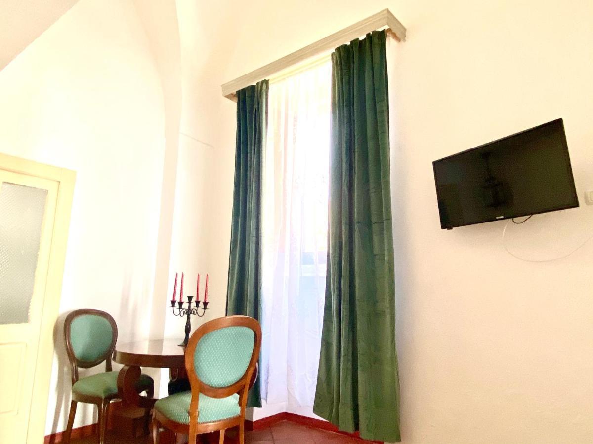 Ca Strignano Suite, Typical House 카스트리냐노델카포 외부 사진