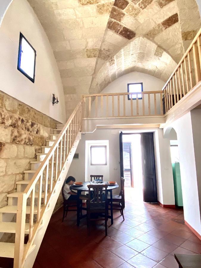 Ca Strignano Suite, Typical House 카스트리냐노델카포 외부 사진